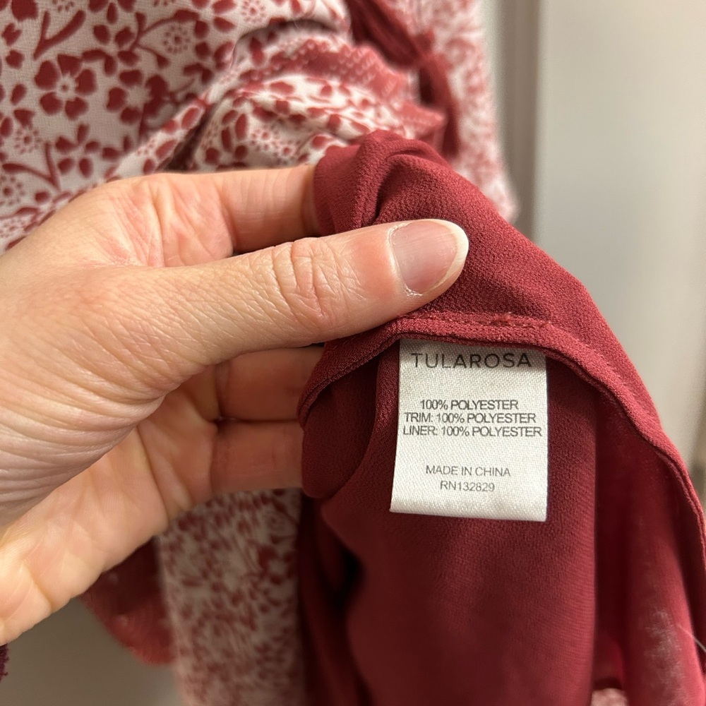 Tularosa Red and White Floral Midi Dress - Picture 4 of 5